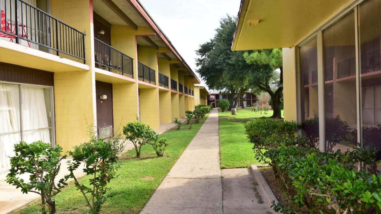 Red Carpet Inn Houston Extérieur photo